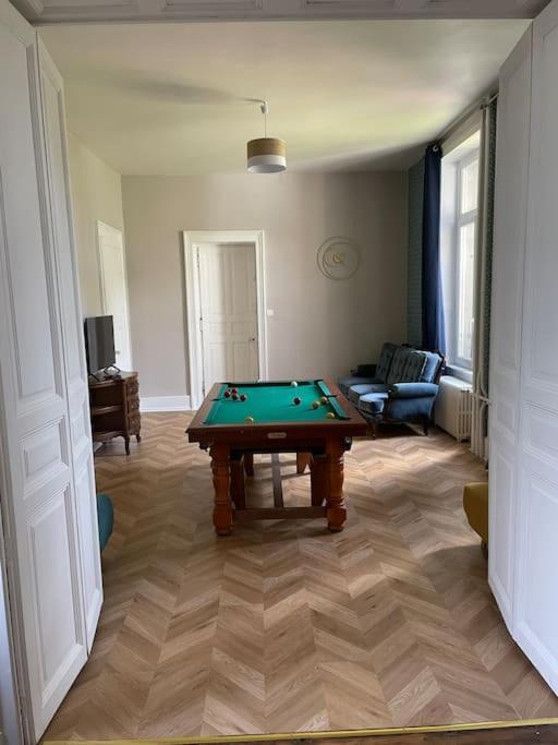 Appartement De Caractere Mirecourt Kültér fotó