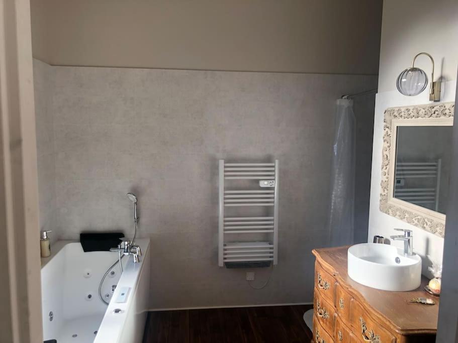 Appartement De Caractere Mirecourt Kültér fotó